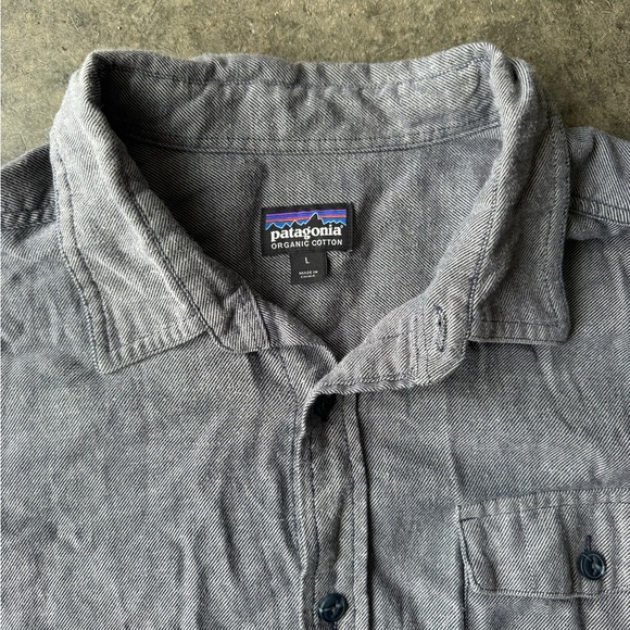 Patagonia Charcoal Button-Up Shirt - Picture 3 of 3